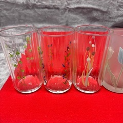 花柄グラス/新品未使用/0円の画像
