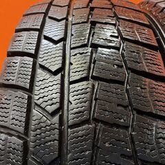 DUNLOP WINTER MAXX WM02 185/60R15 15インチ スタッドレス 4本 20年製 バリ溝 ヤリス ヴィッツ フィット等　(KTE209)