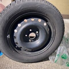 ヨコハマ iceGUARD6 215/60 R16