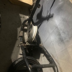 バイクのフレーム、ホイール引き取っていただける方探していますの画像