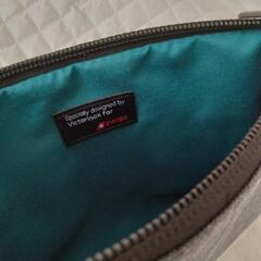 スイスエアライン　ビジネスクラス　Victorinox ポ－チの画像
