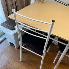 【定価9580円】半額以下3500円！ダイニングテーブル 3点セット 2人用 ダイニングセット 食卓テーブル 送料無料 2人掛け 2脚セット テーブルセット モダン 北欧 ダイニングテーブルセット 食卓 ダイニング テーブル シンプル おしゃれの画像