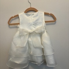 女の子　ドレスの画像