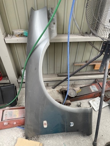 R34 スカイライン　フェンダー　左右