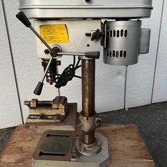 ■卓上ボール盤 DRP-250 HOMETOOL ナカトミ■穴あけドリル 13mmチャック 100V DIY 電動工具 大工道具■ジャンク品の画像