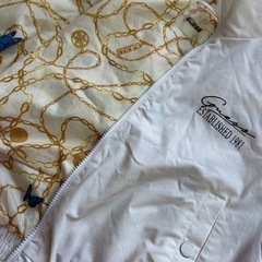guess ブルゾンの画像