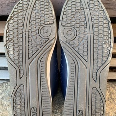 グラビス　26cmスニーカーの画像