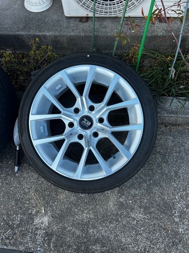 18インチホイール タイヤ込み