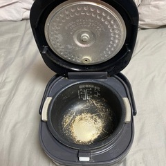 炊飯器　　まだまだ米炊けますの画像