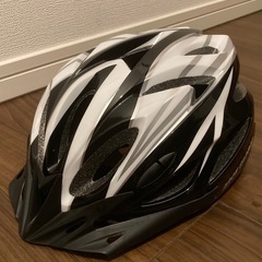 【新品未使用】自転車　ヘルメット
