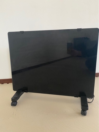 美品　ニトリ　お洒落パネルヒーター