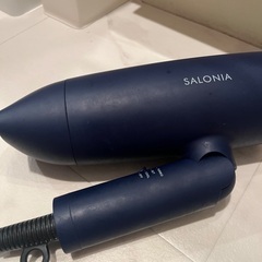 サロニア　大風量　ドライヤーの画像