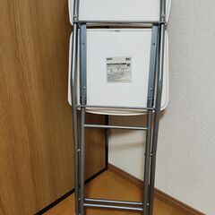 折りたたみチェア (ラパーマ ホワイト)の画像