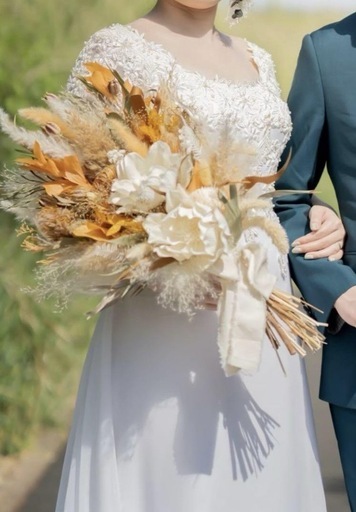 ウェディングドレス　ロケーションフォト