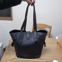 FURLA フルラ レディースバッグ 大きめの画像