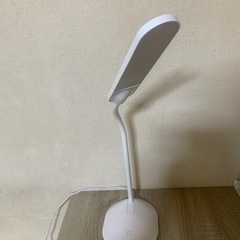 （3月3日まで処分）デスクライト