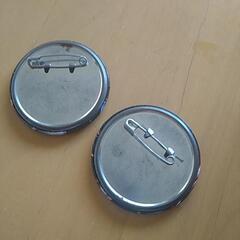 仮面ライダー555缶バッジの画像