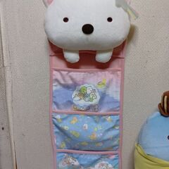 本日受け渡し決定！　すみっコぐらし　ぬいぐるみウォールポケット＆ぬいぐるみ6個セットの画像