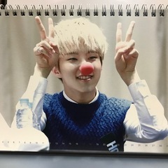 スニョン　ホシ　セブチ　卓上カレンダー　SEVENTEEN　セブンティーンの画像