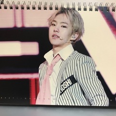 スニョン　ホシ　セブチ　卓上カレンダー　SEVENTEEN　セブンティーンの画像