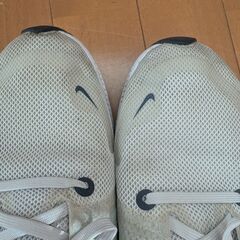 Nike Men's Quest 4 Running Shoes 27.5cmの画像