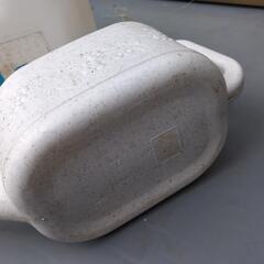 水タンク小蓋無し。プラスチックじょうろ？の画像