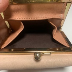 ＊ピンクの折りたたみ財布＊の画像