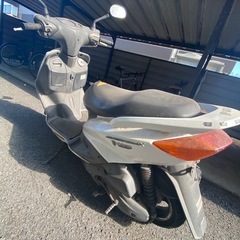 シグナス125ccの画像