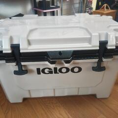 イグルー　IGLOO　大型クーラーボックス　タンカラー　キャンプ