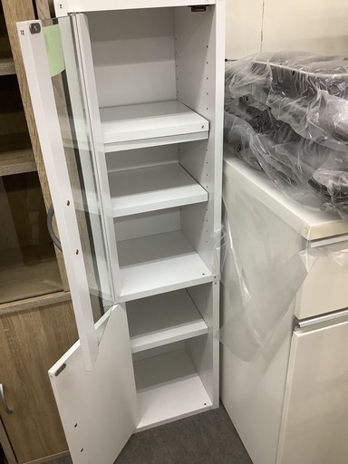 未使用 スリム 食器棚 ホワイト 管C250209CK (ベストバイ 静岡県袋井市) (ベストバイ) 袋井の収納家具《食器棚、キッチン 収納》の中古あげます・譲ります｜ジモティーで不用品の処分