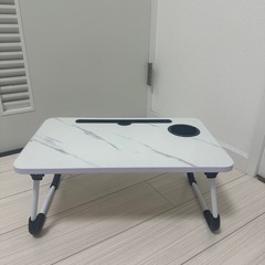 テーブル