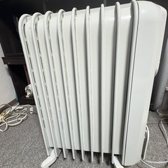 2000円→1000円値下げ、デロンギヴェントオイルヒーター９枚フィンF字型1200W 訳あり の画像