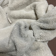 GU  フルジップパーカー　150の画像