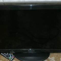 24インチモニター、32インチTV、プリンタ、モニターアーム×3