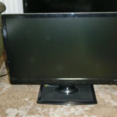 24インチモニター、32インチTV、プリンタ、モニターアーム×3の画像