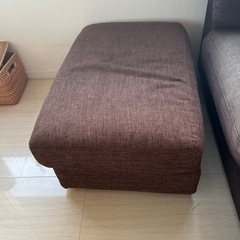 ソファ　ブラウン　オットマン付きの画像