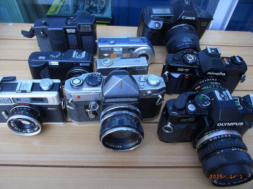 古いフィルムカメラ・デジタルカメラ9個まとめて (ターボー) 若林のその他の中古あげます・譲ります｜ジモティーで不用品の処分