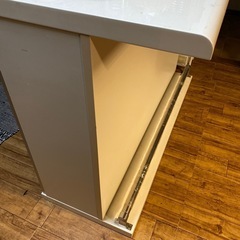 ダイニング　カウンター　食器棚　の画像