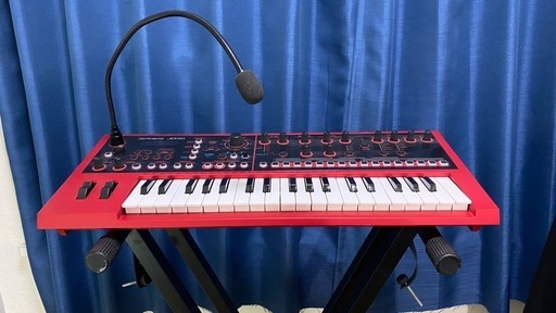 キーボード　Roland JD-Xi スタンド、スピーカー付き