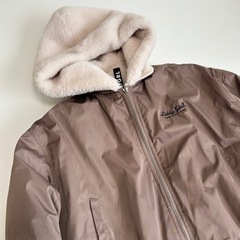 キッズ130-140 リバーシブルアウターの画像