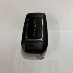 アルファード３０系後期　スマートキーの画像