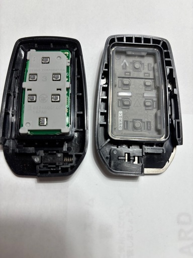アルファード３０系後期　スマートキー