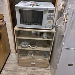 食器棚　本棚　ナチュラル　木目　ガラス扉の画像
