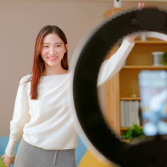 【在宅ワーク】急募！配信アプリのライバー募集！TikTok LIVE / Pocochaの画像