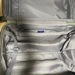 スーツケース　鍵2本ありの画像