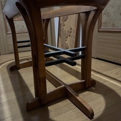 ソファーテーブルの画像