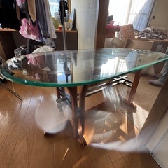 ソファーテーブルの画像