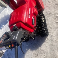 旭川 HONDA HSS1170i  ホンダ  ハイブリッド除雪機の画像