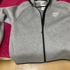 【至急】新品未使用　パーカー　メンズ