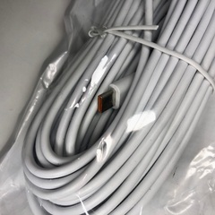 【065】新品1点 セキュリティカメラ用 Type-C/USBケーブル10m×1本の画像